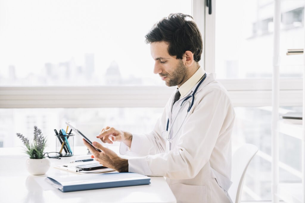 LinkedIn para Médicos – Como se destacar e ter um perfil de sucesso